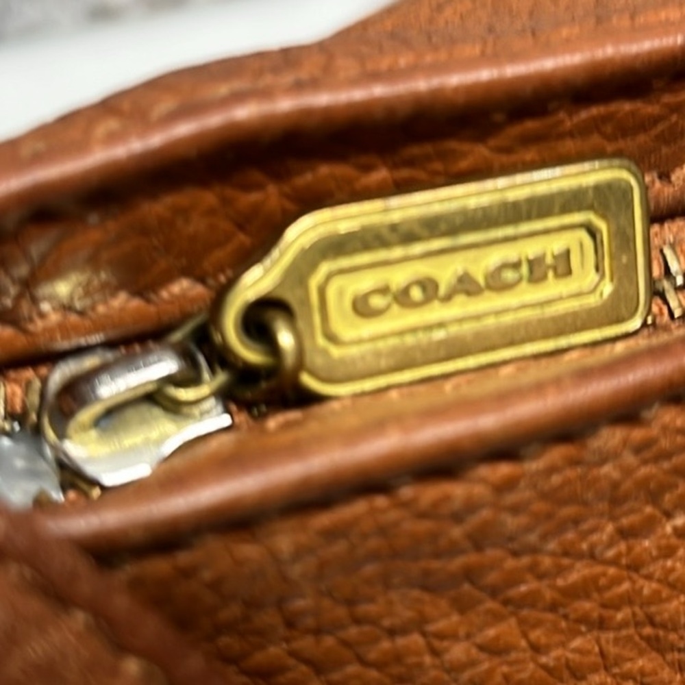 Coach Vintage Tan Leather Sonoma Bucket
Bag Style 4907 - Picture 12 of 14